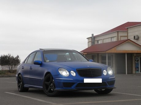 Mercedes E 320