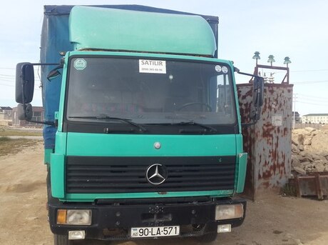 Mercedes Atego 817