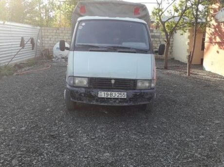 GAZ 2705