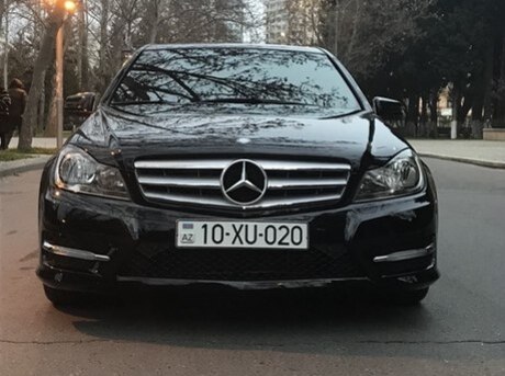 Mercedes C 300