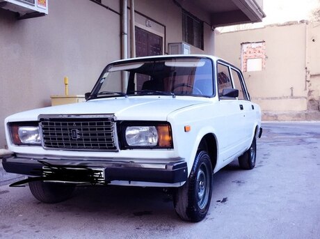 LADA (VAZ) 2107