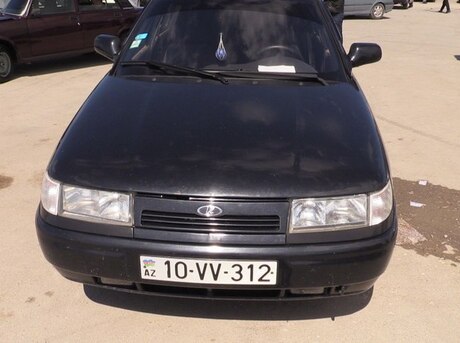 LADA (VAZ) 2112