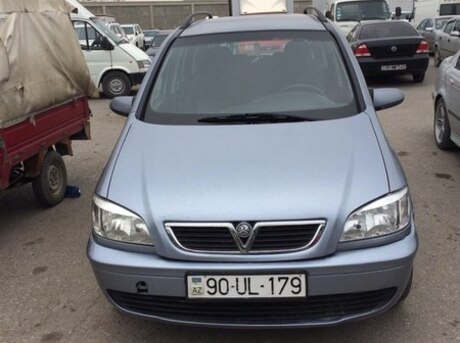 Opel Zafira