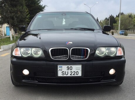 BMW 320