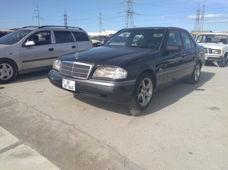Mercedes C 220