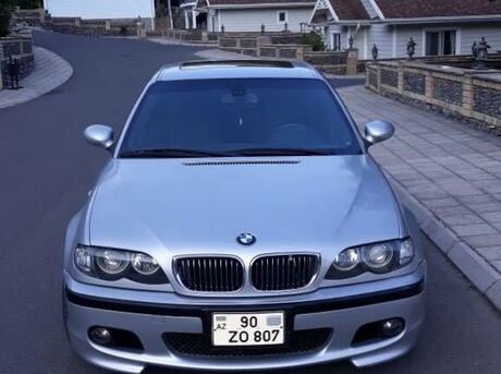 BMW 320