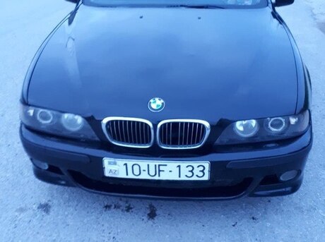 BMW 528