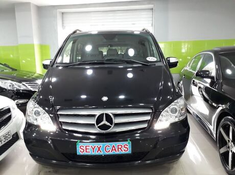 Mercedes Viano