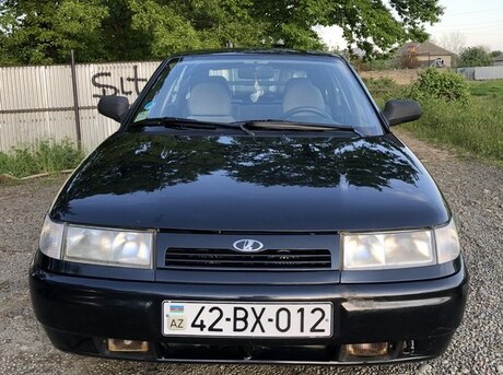 LADA (VAZ) 2112