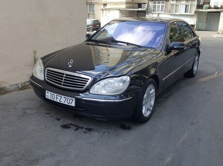 Mercedes S 320