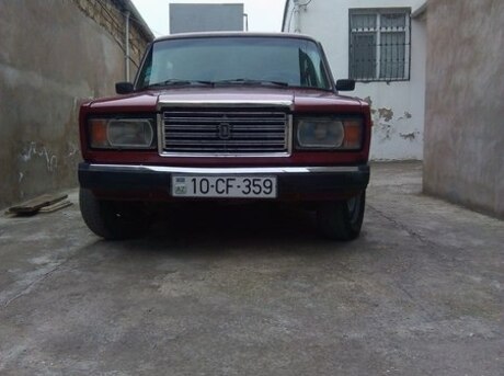LADA (VAZ) 2107