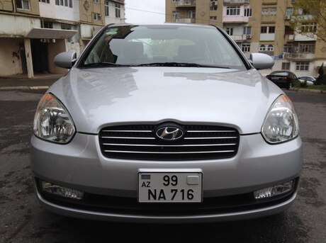 Hyundai Accent