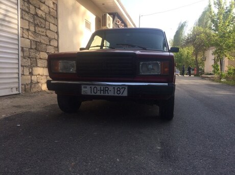 LADA (VAZ) 2107