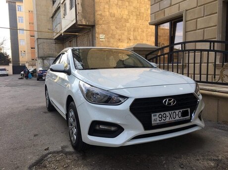 Hyundai Accent