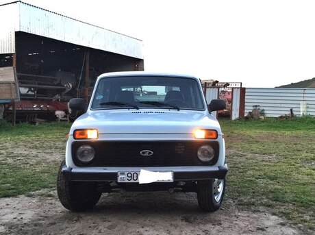 LADA (VAZ) Niva