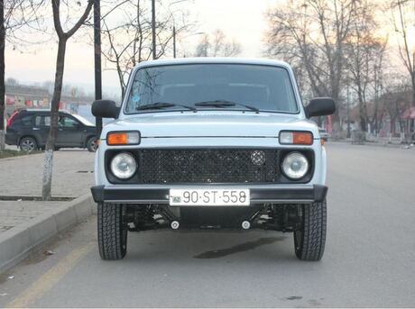 LADA (VAZ) Niva
