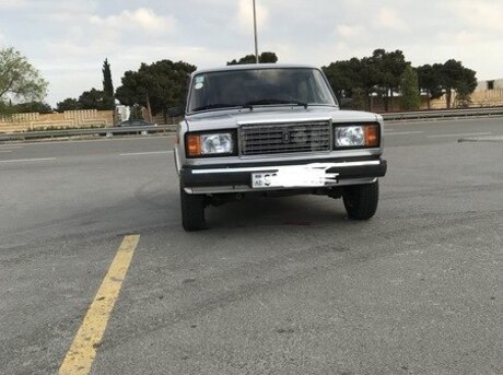 LADA (VAZ) 2107