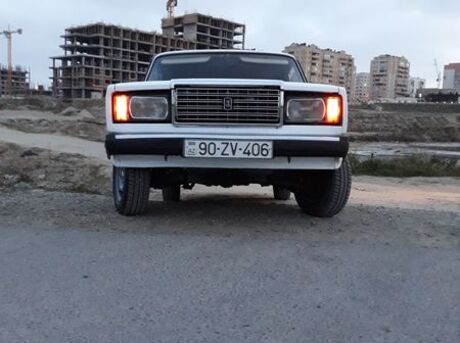 LADA (VAZ) 2107