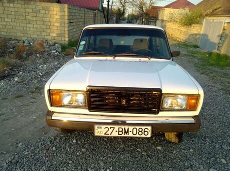 LADA (VAZ) 2107