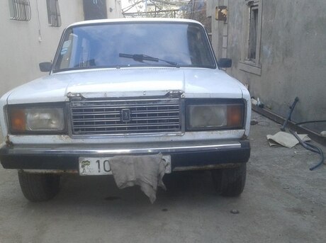 LADA (VAZ) 2107