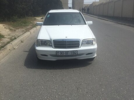 Mercedes C 220