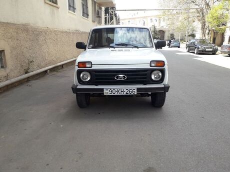 LADA (VAZ) Niva
