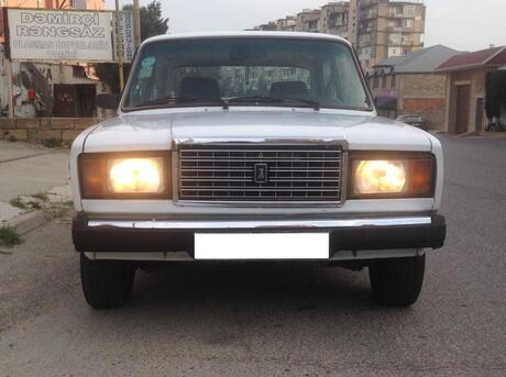 LADA (VAZ) 2107