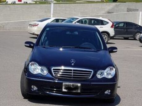 Mercedes C 230