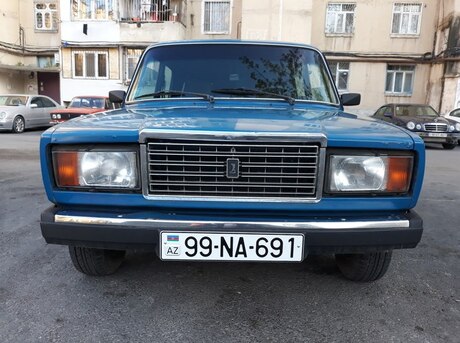 LADA (VAZ) 2107