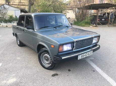 LADA (VAZ) 2107