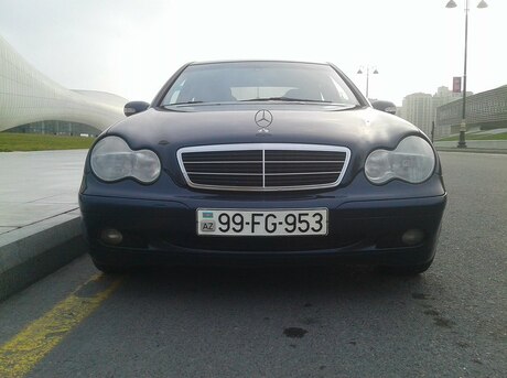 Mercedes C 180