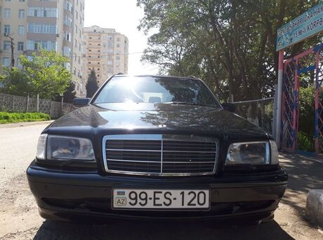 Mercedes C 180