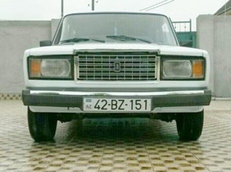 LADA (VAZ) 2107