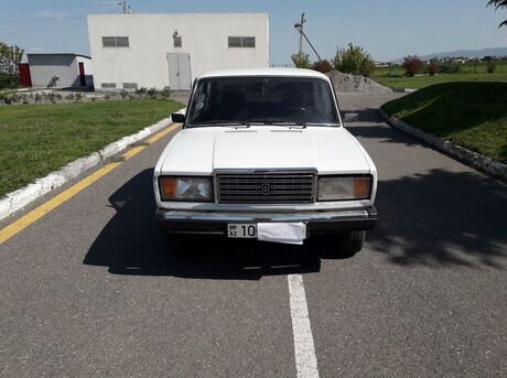 LADA (VAZ) 2107