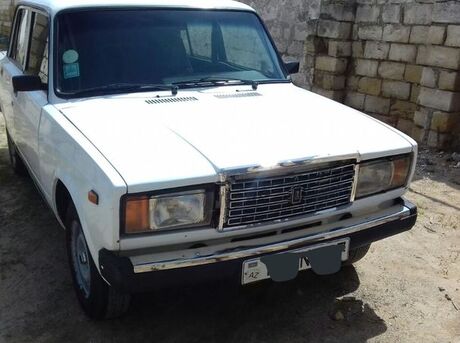 LADA (VAZ) 2107