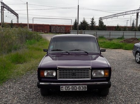 LADA (VAZ) 2107