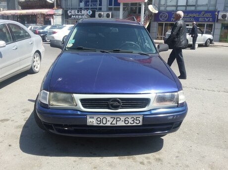 Opel Astra