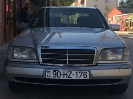 Mercedes C 220