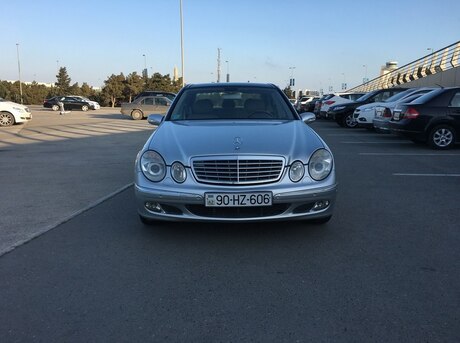 Mercedes E 280