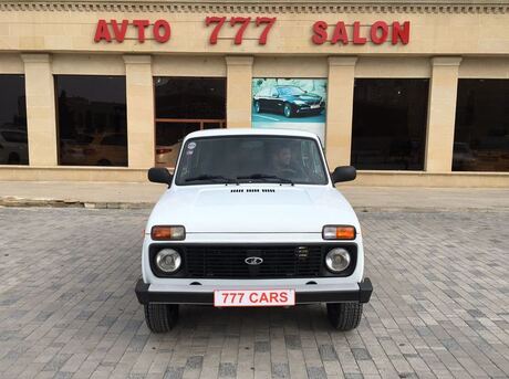 LADA (VAZ) Niva