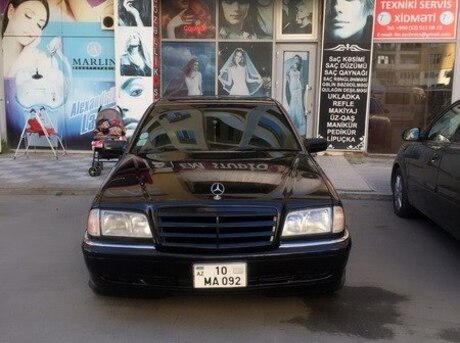 Mercedes C 230