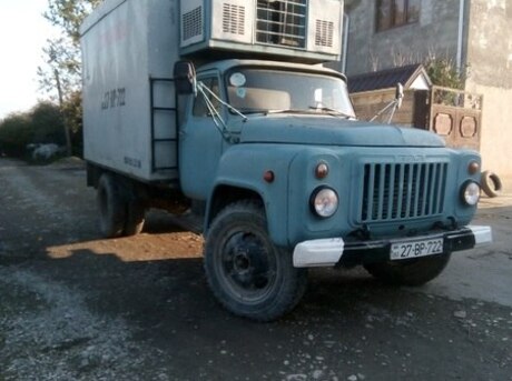 GAZ 52