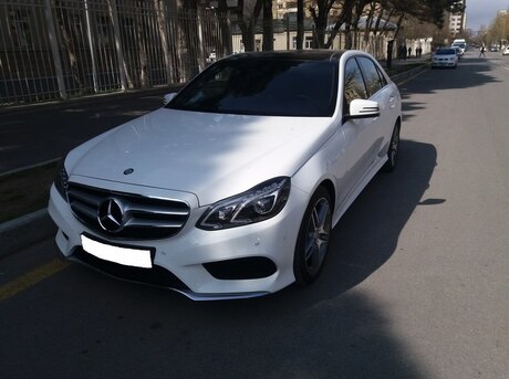 Mercedes E 300