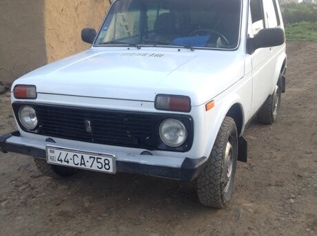 LADA (VAZ) Niva