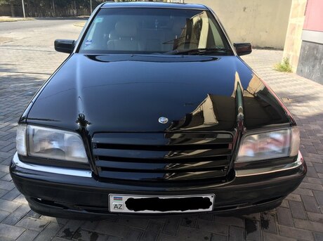 Mercedes C 220