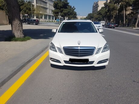 Mercedes E 350