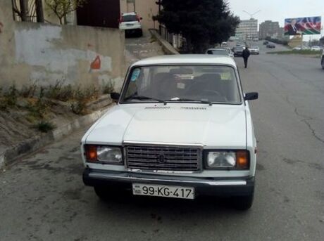 LADA (VAZ) 2107