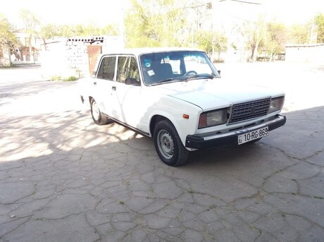 LADA (VAZ) 2107