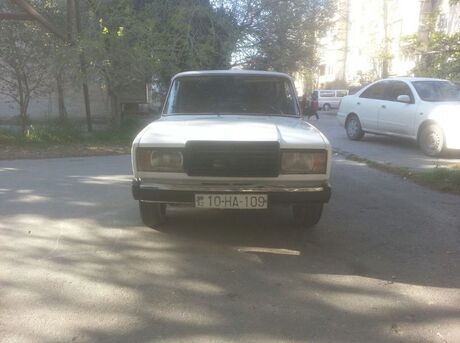 LADA (VAZ) 2107
