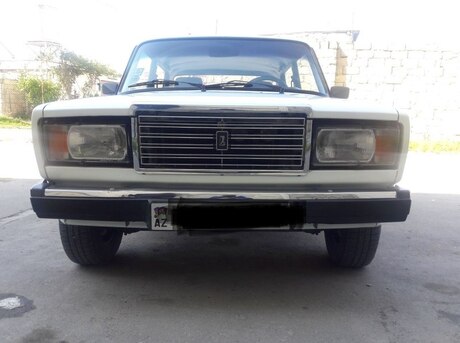 LADA (VAZ) 2107